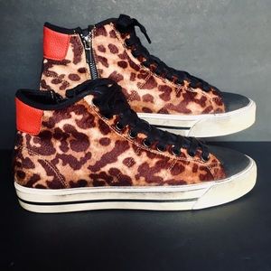Zara Animal print Mid-Top sneaker